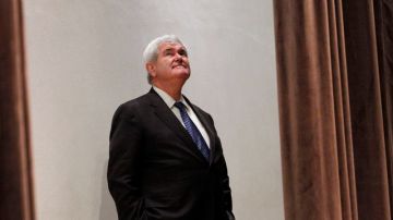 Newt Gingrich aún no reconoce su derrota y  tiene deuda de campaña de $  4.5 millones.