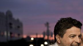 Luis Enrique  promueve la jornada educativa El Congreso de la Salsa.