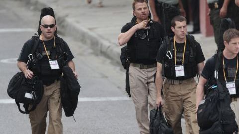 Este grupo de agentes pertenece a los Estados Unidos, pero se desconoce si alguno de ellos fue de los devueltos a Estados Unidos ayer por su conducta impropia.