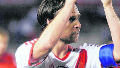 Fernando Cavenaghi anotó ayer en la victoria de River Plate.