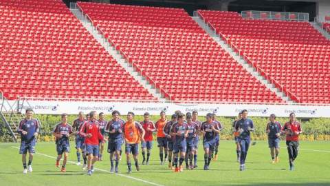 Con algunas bajas, el Rebaño Sagrado se presenta esta tarde en el Estadio Atahualpa, en el que podría ser su último compromiso dentro de la Copa Libertadores.