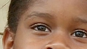 La familia de la niña exigió hoy que la ciudad cambie la política, para que otros niños no sean tratados del mismo modo.