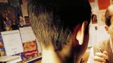 Muchos maestros no están capacitados para detectar las señales de pedófilos en sus aulas.