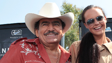 Joan Sebastian, Pepe Aguilar y Shaila Dúrcal recorrerán EE.UU. con su tour “Dejando huella..una historia muscial”.