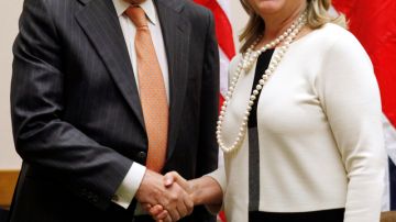 Según el ministro español, José Manuel Garcéa-Margallo, Hillary Clinton calificó de  'perjudicial' la nacionalización de YPF.
