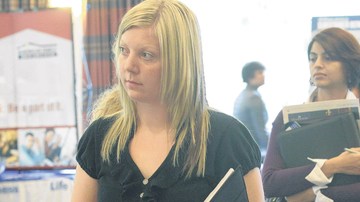 California ha experimentado un desempleo fluctuante entre 11 y 12% en los últimos dos años y medio.