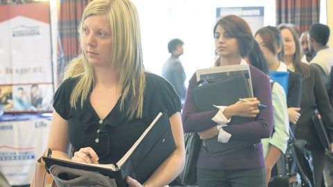 California ha experimentado un desempleo fluctuante entre 11 y 12% en los últimos dos años y medio.