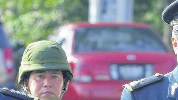 El general era escoltado por militares en unos de sus juicios cuando salió exonerado por presuntos nexos con el narcotráfico.