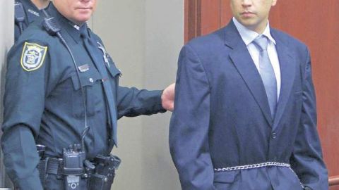A pesar del descontento de muchos un juez otorgó libertad bajo fianza a George Zimmerman pero no dio fecha para su salida.