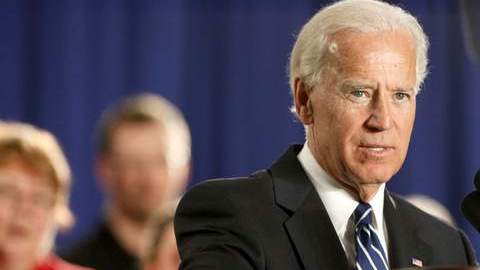 Joe Biden dijo que la visión internacional de Mitt Romney   está atorada en la era de la Guerra Fría.