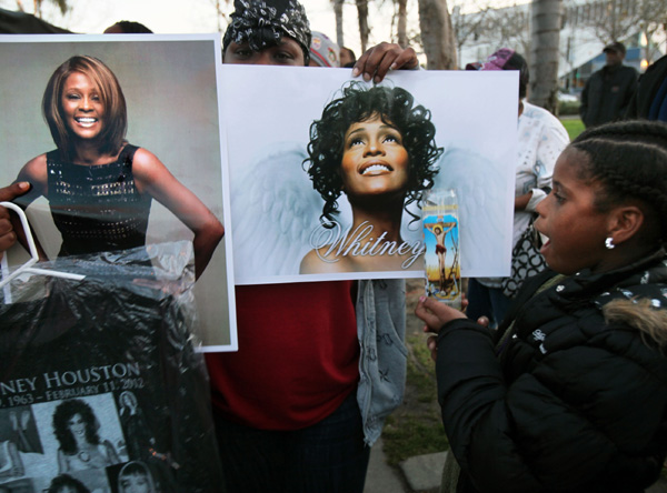 Despedida a Whitney Houston en Leimert Park Los Ángeles.