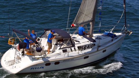 Tripulación del Aegean al principio de la fatídica carrera de Newport a Ensenada, el viernes pasado.