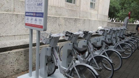 Una de las primeras estaciones de alquiler de bicicletas Houston B Cycle.