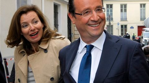 Hollande se encuentra ante las puertas de convertirse en el segundo socialista electo presidente de Francia.