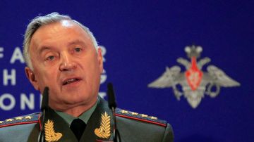 El jefe del estado mayor ruso, Nikolai Makarov, amenazó lanzar un ataque  contra  instalaciones antimisilísticas en Europa.