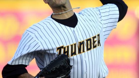 Los Yankees lo contrataron por $2.5 millones.