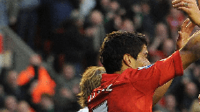 Jugadores del Liverpool celebran después de establecer el 3-0 ante Chelsea.