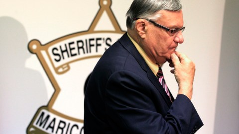 El alguacil del condado de Maricopa Joe Arpaio.