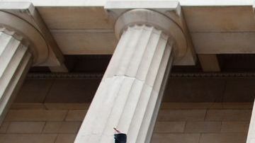 Una democracia real, más justicia social, una distribución de la riqueza y una ética pública forman parte común de las demandas de todos los actos que celebrará mañana ese movimiento.