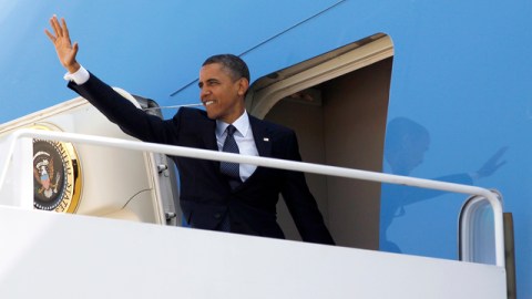 El presidente Barack Obama se traslada a la costa oeste para continuar su campaña tras dar su aopoyo al matrimonio gay.