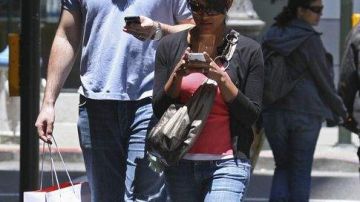 La Policía de Fort Lee, en Nueva Jersey, está poniendo multas de $85 a los que agarre texteando mientras caminan en las calles.
