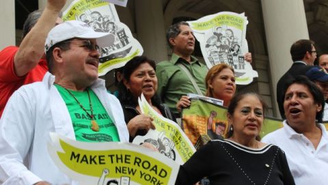 Los hispanos se sumaron a los políticos y a El Diario/La Prensa hoy repudiando Comunidades Seguras.