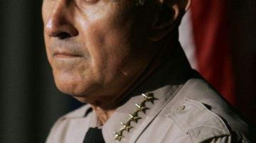 Testimonios indicaron que el Sheriff Lee Baca supuestamente conocía  la situación.