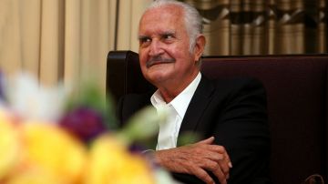 El escritor mexicano, Carlos Fuentes.