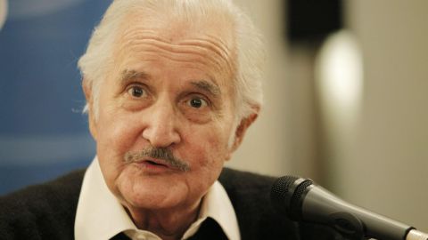 El afamado escritor habia sido nombrado Doctor Honoris Causa por la Universidad de las Islas Baleares en Espana.