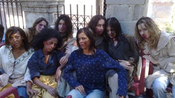 La piel de los zombis cubanos en estado de descomposición fue realizada por maquillistas mexicanos.