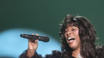 Donna Summer, descanse en paz.