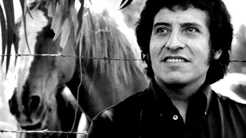 Jara fue torturado por militares tras el golpe de estado de Augusto Pinochet en 1973.