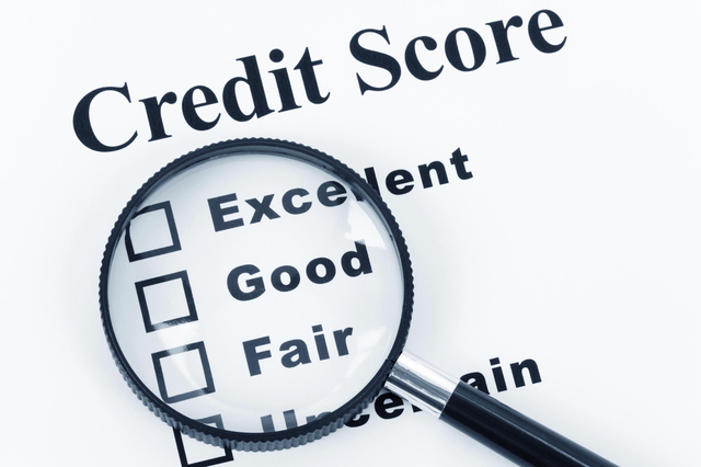 Solicita tu informe de crédito sin costo alguno y revísalo bien.