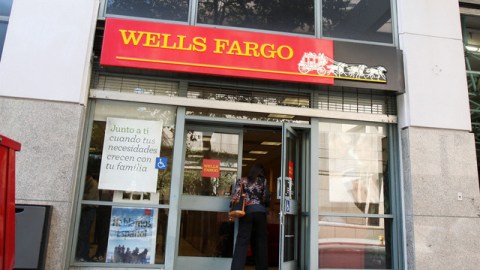 Una de las sucursales bancarias de Wells Fargo, en Los Ángeles.