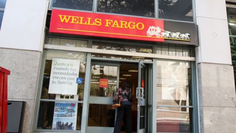Una de las sucursales bancarias de Wells Fargo, en Los Ángeles.