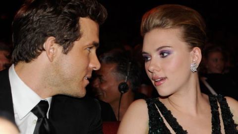 Scarlett Johansson y Ryan Reynolds.