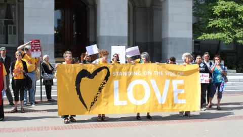 Inmigrantes de toda California llegaron a Sacramento para hacer sus peticiones.
