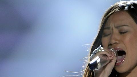 El acuerdo es el primero en la historia de "Idol" en el cual los productores no le ofrecen al subcampeón un contrato para grabar un CD.