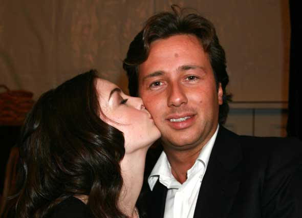 La actriz Anne Hathaway y su ex novio Raffaello Follieri.