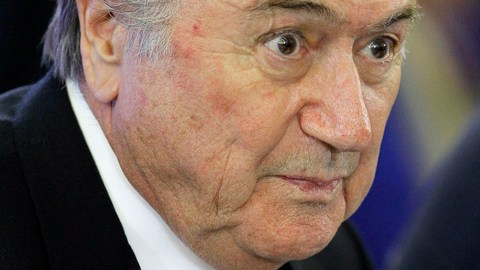 Joseph Blatter quiere eliminar las series de penaltis.