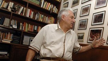 El general Prado se encuentra lisiado y no puede salir de Bolivia por presuntos intentos de sedición