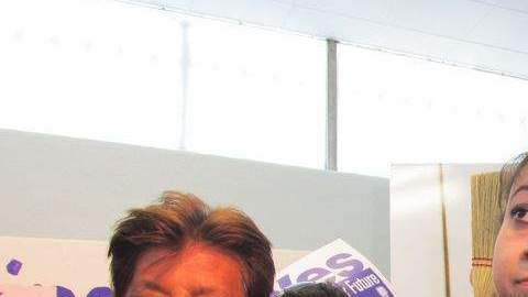 Trabajadores de limpieza afiliados al sindicato SEIU acordaron dar a sus representantes el poder de declarar la huelga si no se consigue negociar un nuevo contrato colectivo con las empresas que los emplean.