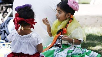 Un festival típico de Oaxaca en Pershing Square.