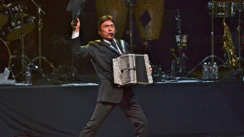 'Contrabando y traición', de Los Tigres del Norte (foto), sigue siendo un tema emblema de los narcorridos.
