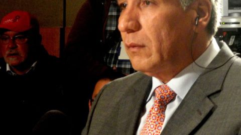 Exdiputado colombiano Sigifredo López en entrevista ayer, en Bogotá, Colombia.