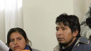 El Gobierno peruano confirmó en 2011 que tres de estos cuatro adultos están acusados de vínculos con la banda terrorista Sendero Luminoso.