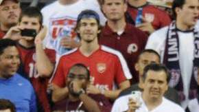 Neymar (der.) abrió el camino al fácil triunfo sobre EEUU.