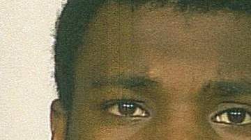 El sospechoso fue identificado como Ibrahima Ragis, un hombre afroamericano de 20 años.