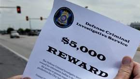 El pastor Oscar Duncan se encontraba fuera de casa de su madre.