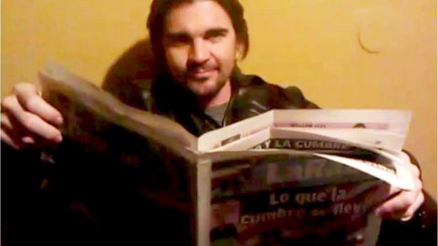 El parcero de 39 años conversó en exclusiva con La Raza desde su camerino antes de subir al escenario del centro nocturno V Live durante su visita a Chicago.